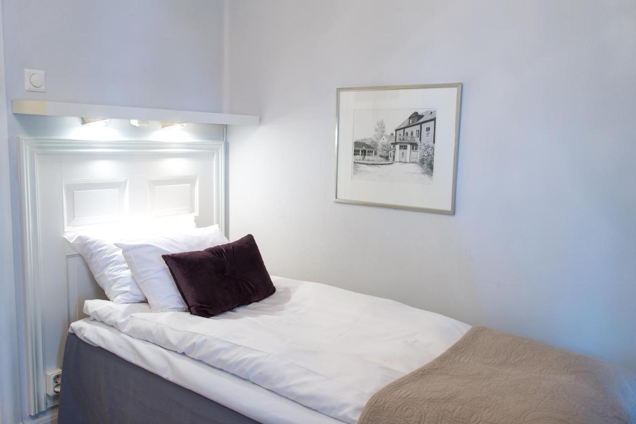 Standard Single Room,1030835080:JPEG