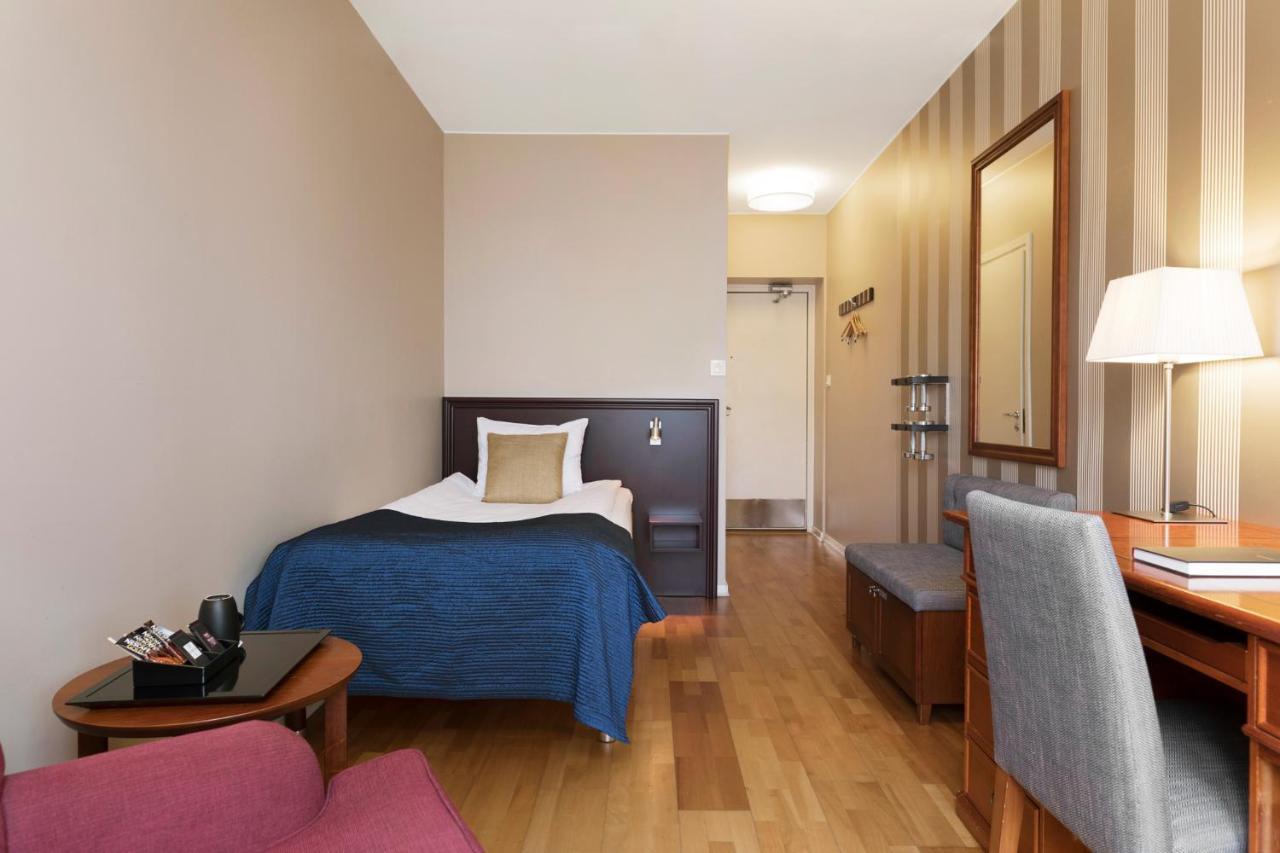 Classic Single Room